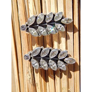 ต่างหูเงินสเตอริ925เซอร์โคเนียลูกบาศก์แฮนด์เมดทันสมัยต่างหูเหลี่ยมเพชรพลอยเพทายของขวัญที่สมบูรณ์แบบ - Product Image 1