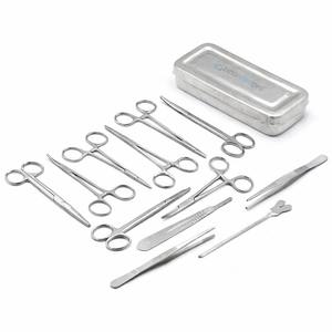 Juego de Instrumentos Quirúrgicos ZetomedPro - Herramientas de Acero Inoxidable de Primera Calidad en Estuche de Almacenamiento - Product Image 1
