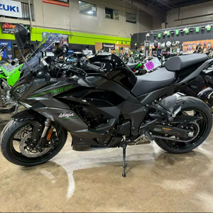 Prix de vente aux enchères pour la Kawasaki Ninja 1100SX SE ABS Sport PR0 Base 2025 – Livraison rapide - Product Image 1