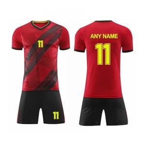 Tenues de football professionnelles de haute qualité pour adultes, ensembles de vêtements de sport à faible MOQ, uniformes de football par sublimation - Product Image 4
