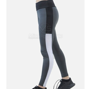 En stock Legging de mujer de alta calidad Diseño único Legging de mujer Hecho en la mejor calidad Legging de mujer - Product Image 1