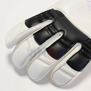 Guantes de Portero de Fútbol de Cuero Transpirable Duradero de Alta Calidad, Servicio de Diseño OEM ODM, Guantes de Portero para Venta en Línea - Product Image 6