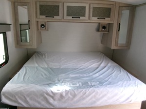 FOURNISSEUR DE CARAVANES D'OCCASION 2022 Cruiser Rv TWI LIGHT SIGNATURE 2280 à vendre - Product Image 4