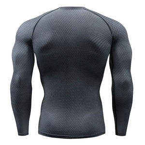 Camiseta Deportiva de Compresión para Hombre, Manga Larga, Transpirable, de Secado Rápido, para Gimnasio y Running, Fabricada con Spandex/Poliéster - Product Image 3