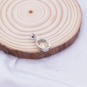 925พลอยอเมทิสต์สีเขียวธรรมชาติมาใหม่จี้เงินแท้แบบทำด้วยมือ - Product Image 4
