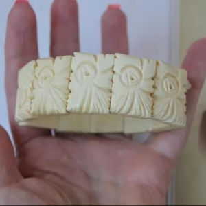 Bracelets en os naturel pour femmes et filles, design animal sculpté à la main, couleur personnalisée, imperméable, bijoux de mode de haute qualité - Product Image 2