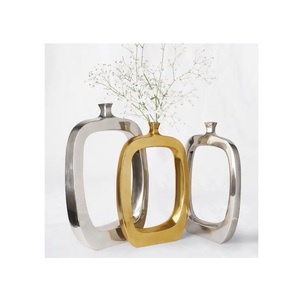 top trending Home Decorative Metal Flower <b>Vases</b> Customized Modern Aluminum Flower Pots For Home And Table Decoration - Product Image 3
