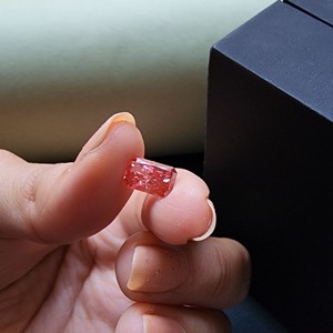 Diamant rose de 2,03 carats de haute qualité, cultivé en laboratoire, taille radiante, CVD, rempli pour bijoux, brillance époustouflante, couleur rose rare - Product Image 2