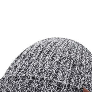 Gorros de Punto de Color Sólido Premium Unisex, Impresión de Logotipo Personalizado, Impresión Digital Disponible, Todos los Colores y Tamaños, Estilo Urbano Común - Product Image 4