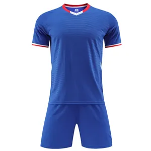 Uniformes de Fútbol Personalizados al por Mayor, 100% Poliéster, Transpirables, Ligeros, Camisetas de Fútbol Cortas, Personalizables y Automatizadas - Product Image 2
