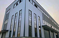 Kit de structure en acier préfabriqué pour immeuble de bureaux, immeuble commercial multi-étages, appartement et école de grande hauteur