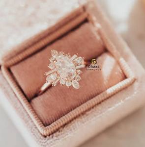 แหวนทอง10K ทรงวงรี3 CT สำหรับผู้หญิงดีไซน์ล่าสุด - Product Image 4