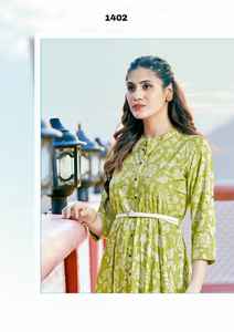 Nueva colección de verano de diseñador de Fabzone India Anarkali Long Kurti para mujer en tela de rayón - Product Image 3