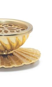 Brûleur d'encens de luxe plaqué or le plus vendu avec base décorative en forme de coquille, porte-encens en métal pour la décoration du Ramadan au Moyen-Orient - Product Image 3