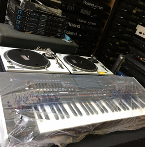 Teclado ORIGINAL PA4X de 61 Teclas, Estación de Trabajo PA4X61, Piano Arreglista - Product Image 1