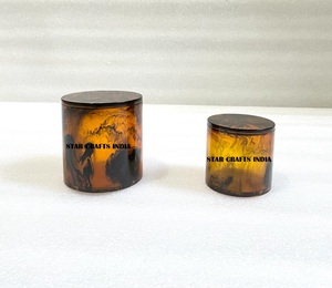 Promotionnel Early Riser Bouteille Gourde Forme Cristal Résine Boîtes De Rangement Décoratives Pot De Bonbons Cire Tasse Mini Chocolat Boîte De Bonbons - Product Image 4