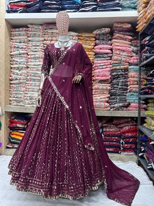 ชุดเดรสผ้าไหมอินเดียดั้งเดิมปักลายหนัก9มม. ผ้าจอร์เจีย - Product Image 6