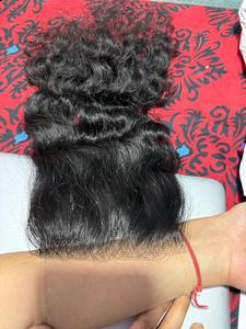 Peluca de cabello humano virgen indio de alta calidad 100 por ciento para mujer, línea de cabello Natural, cierre de encaje frontal, estilos ondulados y rizados - Product Image 4