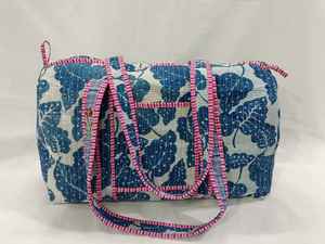 Sac de voyage en coton léger de luxe imprimé à la main, motif de feuilles bleues, matelassé, avec des rayures pop-up, pour un usage quotidien au travail - Product Image 6