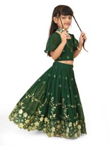 Shoryam - Lehenga Choli Tradicional Verde para Niñas, Mangas con Vuelo, Lentejuelas, Diseño Floral, Ropa Cultural India para Fiestas - Product Image 5