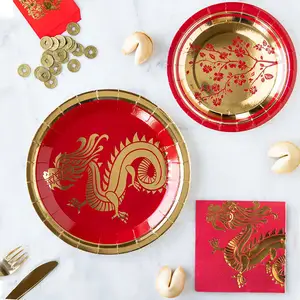桜中国の旧正月プレート赤と金のドラゴンプレート中国の旧正月テーブルトップアクセサリー