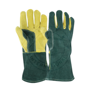 Guantes de Soldadura Rojos Hechos de Cuero Vacuno Dividido - Product Image 1
