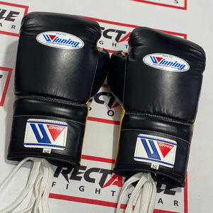 Gants de boxe à lacets en cuir gagnant personnalisés OEM Muay Thai & Gants d'entraînement Fabricant d'équipement de combat professionnel - Product Image 5