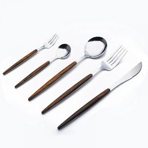 Vente en gros de couverts en acier inoxydable personnalisés de luxe, ensemble de couverts de restaurant avec manche en bois et personnalisation disponible pour mariage - Product Image 5