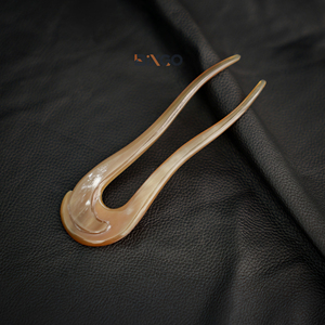 Haute qualité à la main corne de buffle plaine outil de coiffure Vietnam gros accessoires de mode naturels pour les femmes - Product Image 5