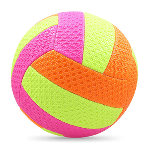 Volleyball durable léger et écologique en PVC pour les sports scolaires, l'entraînement en salle de sport, la pratique de jeux récréatifs physiques - Product Image 2