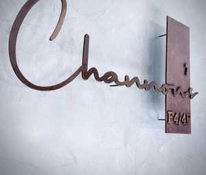 Placa de Nombre de Cobre Personalizada de Lujo para el Hogar, Letrero de Nombre de Casa de Metal Premium, Placa de Puerta con Acabado de Cobre Personalizado - Product Image 5