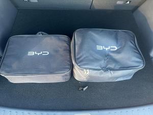 BYD Atto AWD Berline 2026 RHD avec batterie au lithium, sièges en cuir et pneus R15 - Product Image 5