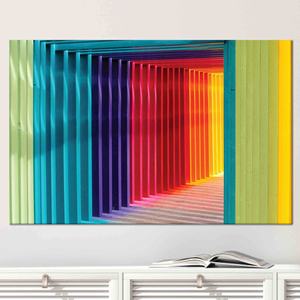 Obra de arte moderna impresa sobre lienzo inspirada en el vidrio: decoración de pared vibrante y elegante, con marco tipo galería - Product Image 1