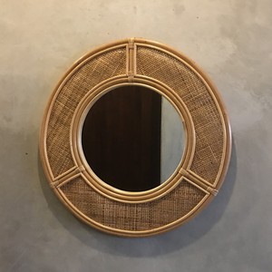 Miroirs muraux encadrés en rotin de différentes tailles pour décorer les maisons, les cafés et les hôtels OEM ODM - Product Image 1