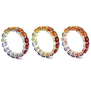 Bague Éternité Vintage de Haute Qualité en Or Blanc Massif 18K avec Saphirs Arc-en-ciel Taille Ovale et Sertissage Canal, Vente en Gros Hong Kong - Product Image 4