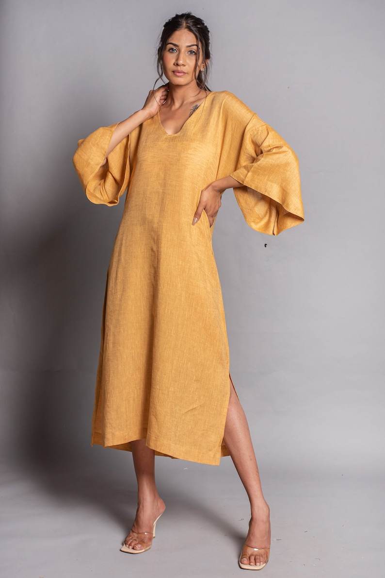 สีเหลือง