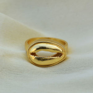 Último diseñador Anillo de latón 18K Chapado en oro Shell Joyería de moda para Mujeres Hombres para compromiso Accesorios al por mayor - Product Image 2