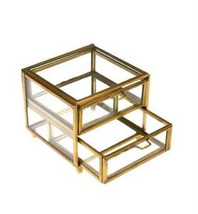 Organisateur de bijoux en métal décoratif, boîtes à bijoux élégantes en laiton pour un rangement haut de gamme - Product Image 1
