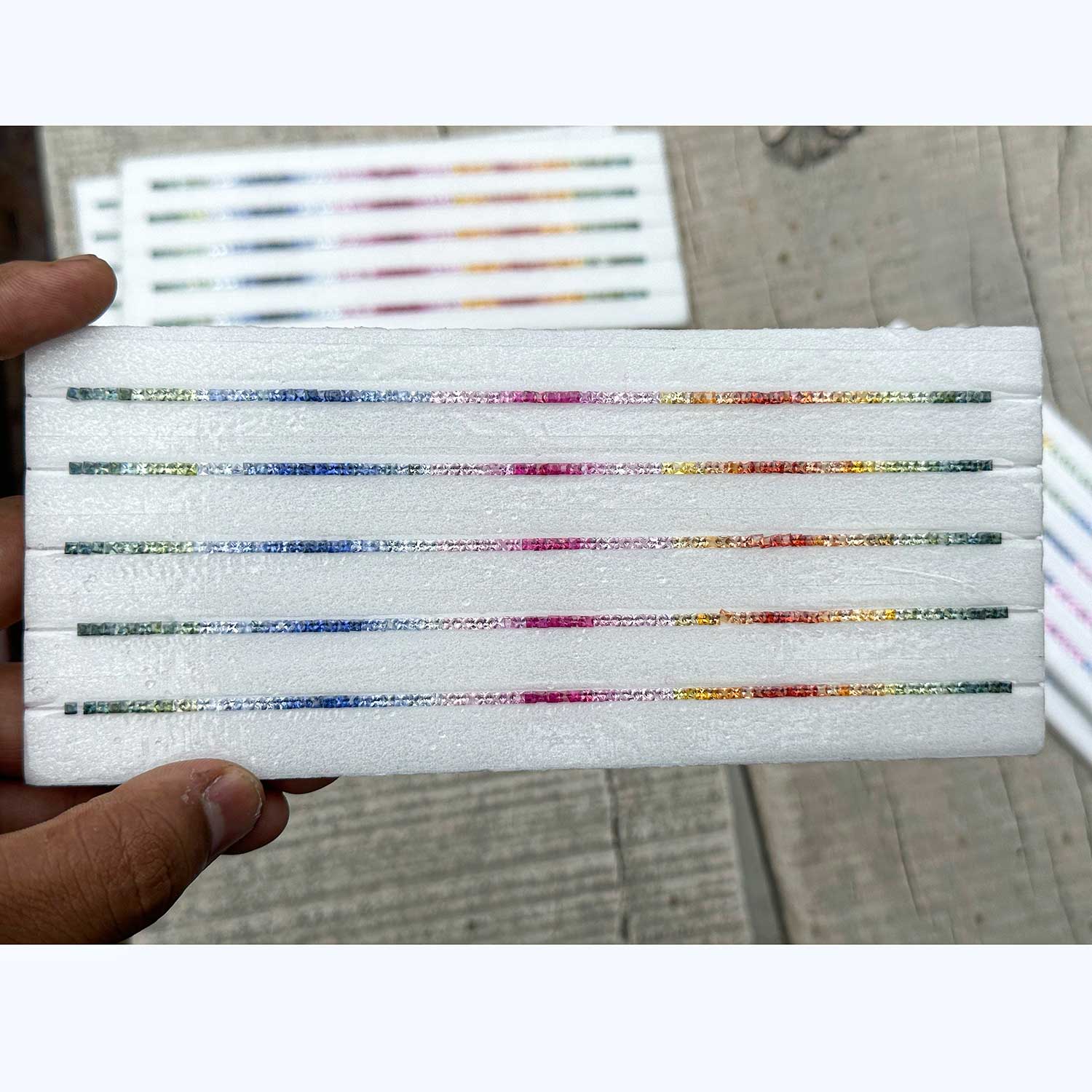 สีเขียว