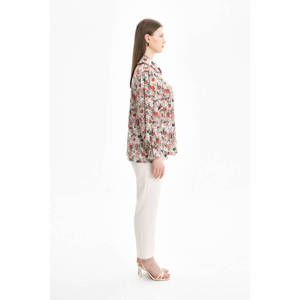 Blusa de Gasa con Estampado Floral para Mujer, Talla XL, con Cuello y Mangas Detallados para Oficina - Product Image 4
