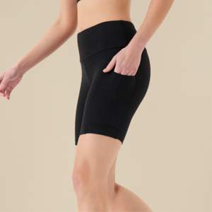 Pantalones cortos deportivos de bambú ecológicos para hombre, transpirables, que absorben la humedad, perfectos para deportes y fitness - Product Image 2