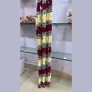 Guirnalda de caléndula hecha a mano India Hermosas flores rojas y blancas Jazmín artificial con guirnaldas de cuerdas de flores decorativas de rosas - Product Image 5