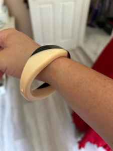 Unique Handmade <b>Resin</b> Bangles Featuring Nature Beauty, Embedded Real Flowers, Gold Leaf & <b>Stones</b>, Modern Stylish Jewelry - Product Image 6