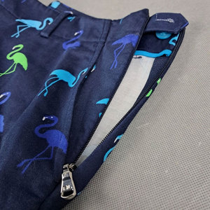 กางเกงขาสั้นโปโลกอล์ฟระดับพรีเมียม ผ้าเนื้อนุ่ม น้ำหนักเบา ออกแบบมาเพื่อความสบายตลอดวัน เหมาะสำหรับสวมใส่ในชีวิตประจำวัน - Product Image 6