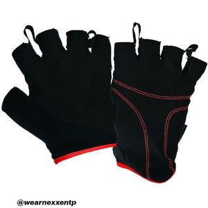 Vente en gros de gants de fitness demi-doigts pour hommes design ventilé respirant pour l'haltérophilie sport entraînement vélo de course - Product Image 5