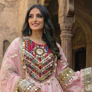 ชุดเดรสผู้หญิงสไตล์อัฟกานิสถาน แขนยาว คอสูง ผ้าชีฟองทอมือ แต่งงานปักลายกระจกแบบวินเทจ ดีไซน์เรียบร้อยตามวัฒนธรรม - Product Image 5