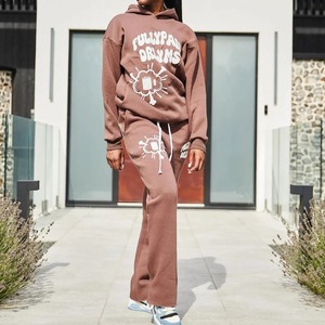 Chándal con estampado 3D de felpa francesa pesado para hombre con logotipo personalizado, conjunto de pantalones de chándal apilados acampanados y Sudadera con capucha, chándales para hombre - Product Image 4