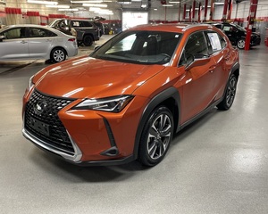 Lexus UX 200 SUV 2022 Usado, Negro, Tracción Delantera, Volante a la Derecha/Izquierda - Product Image 1