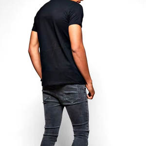 Camiseta de Hombre con Bordado, Material Duradero y a la Moda, Tela de Algodón Ligera, Camiseta con Bordado de Alta Calidad - Product Image 2