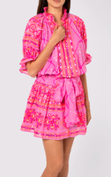 Robe courte pour femme, idéale pour les occasions spéciales, brodée, touche romantique et scintillante, col inspiré de la Victorienne, imprimé en mosaïque